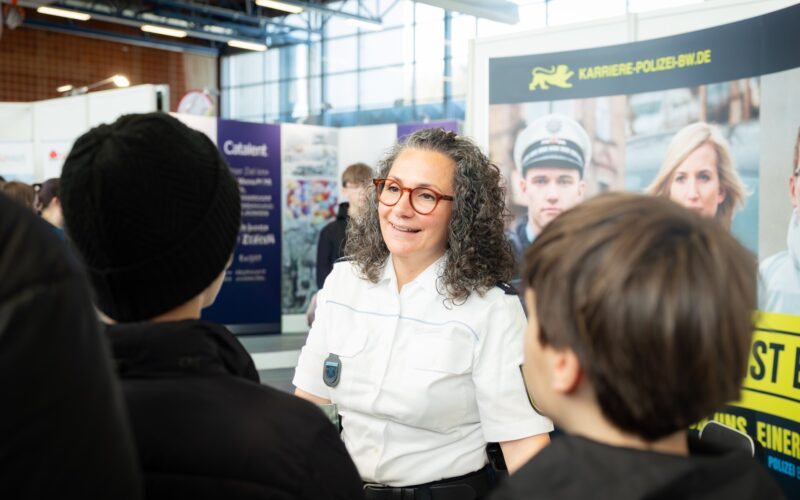 Optimized by JPEGmini 3.18.29.252733612-YEV 0xc0c7a74e