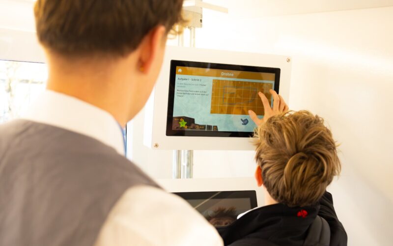 Optimized by JPEGmini 3.18.29.252733612-YEV 0x7ac577b4