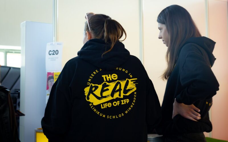 Optimized by JPEGmini 3.18.29.252733612-YEV 0x8a05532e