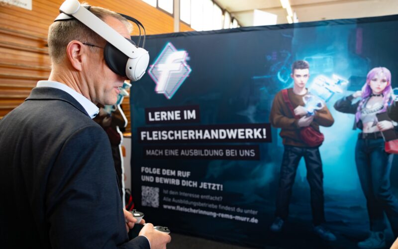 Optimized by JPEGmini 3.18.29.252733612-YEV 0x99ff2db2